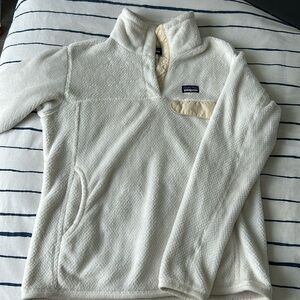 Patagonia Women’s Quarter Button Sweatshirt